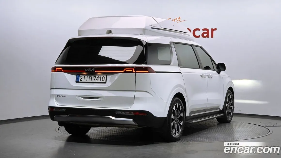 Kia Carnival 2023 из KR, фото 2