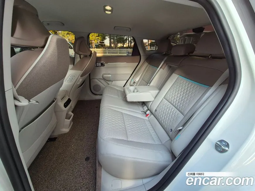 Kia EV4 2025 из KR, фото 3