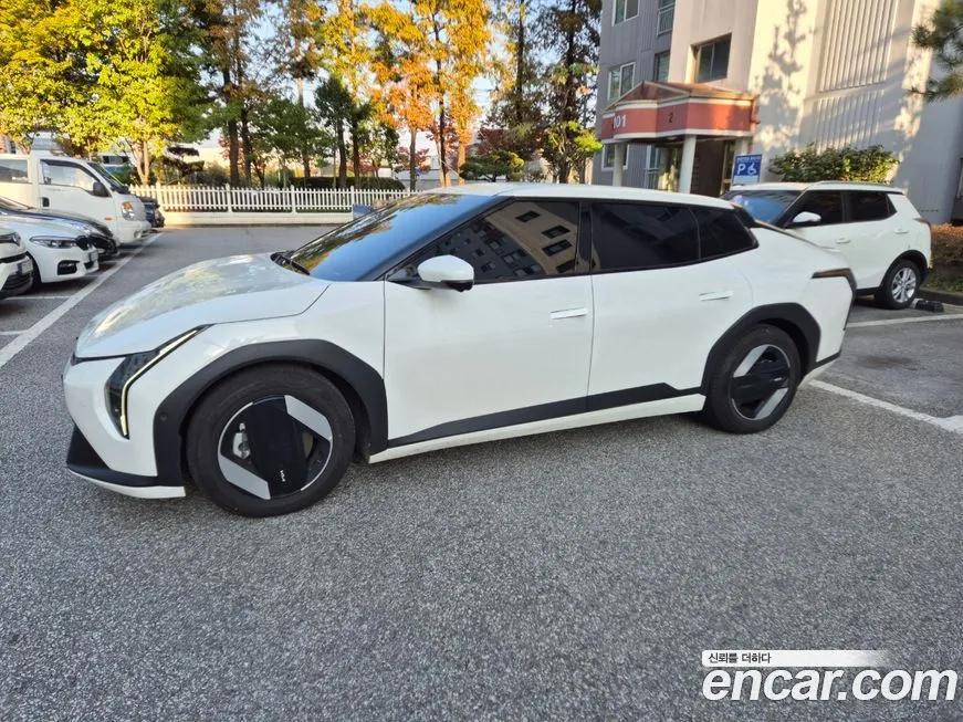 Kia EV4 2025 из KR, фото 6