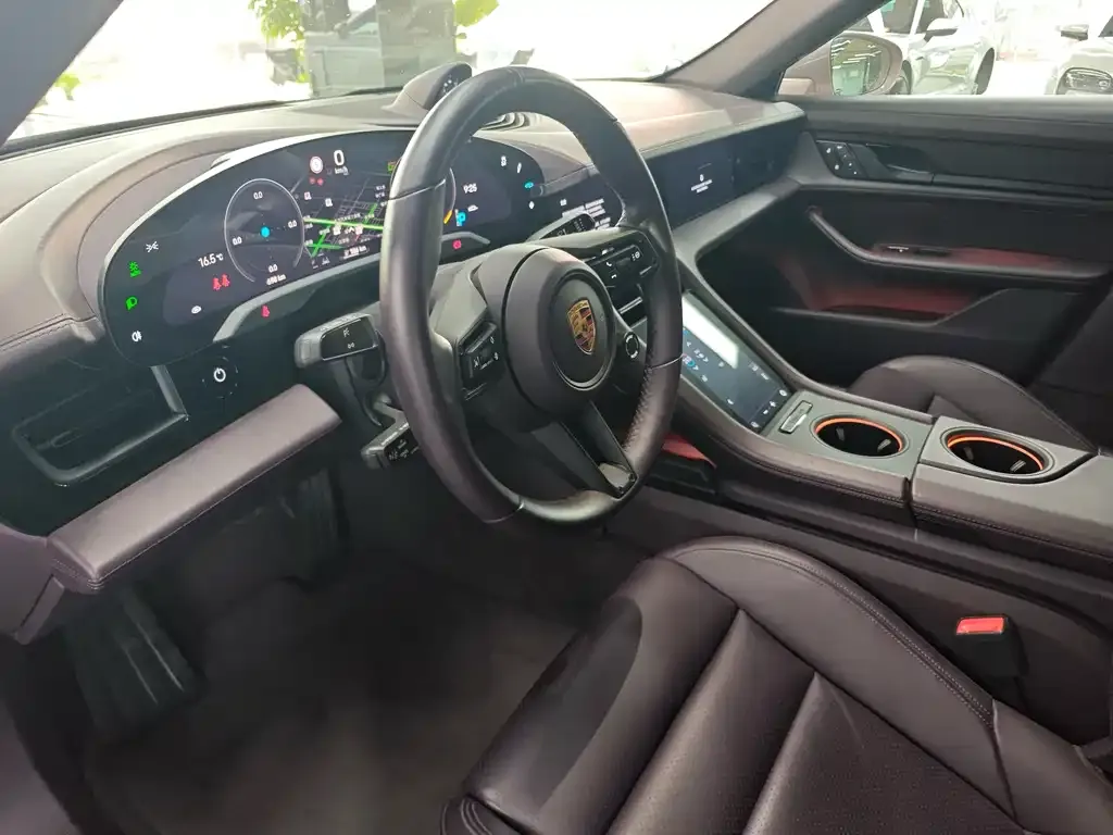 Porsche Taycan 2024 из CN, фото 7