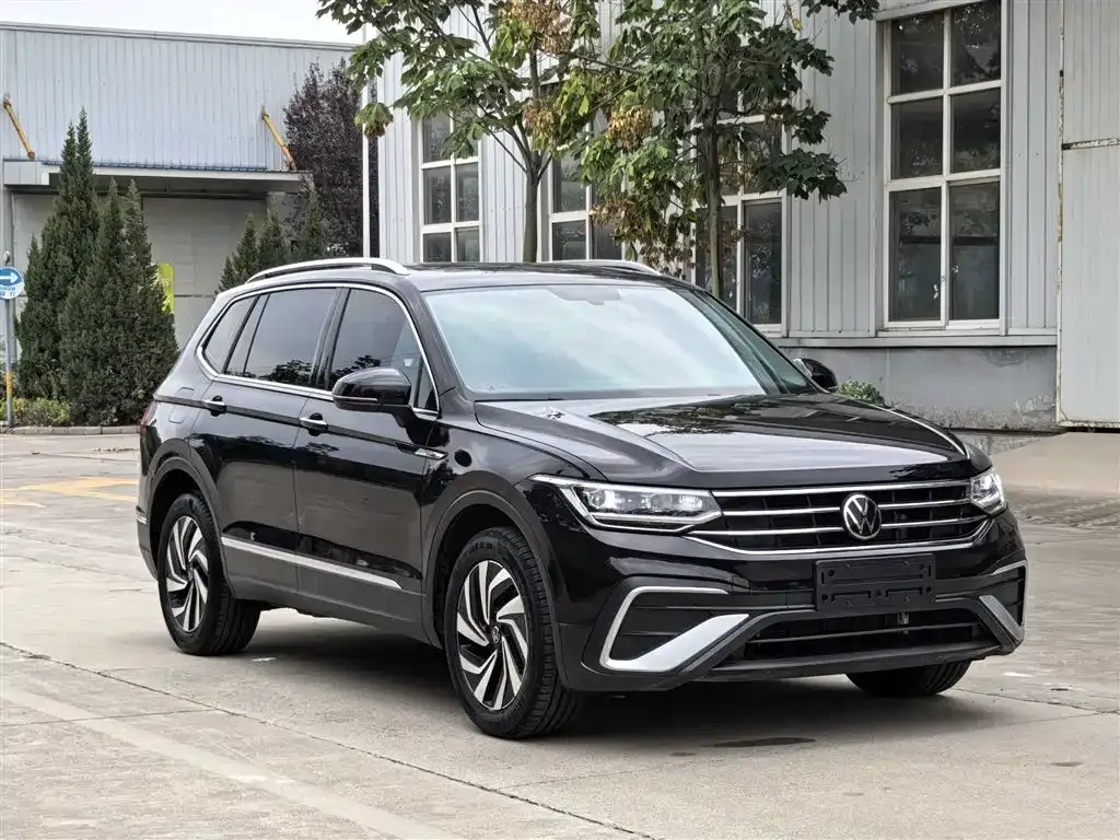Volkswagen Tiguan L 2022 из CN, фото 9