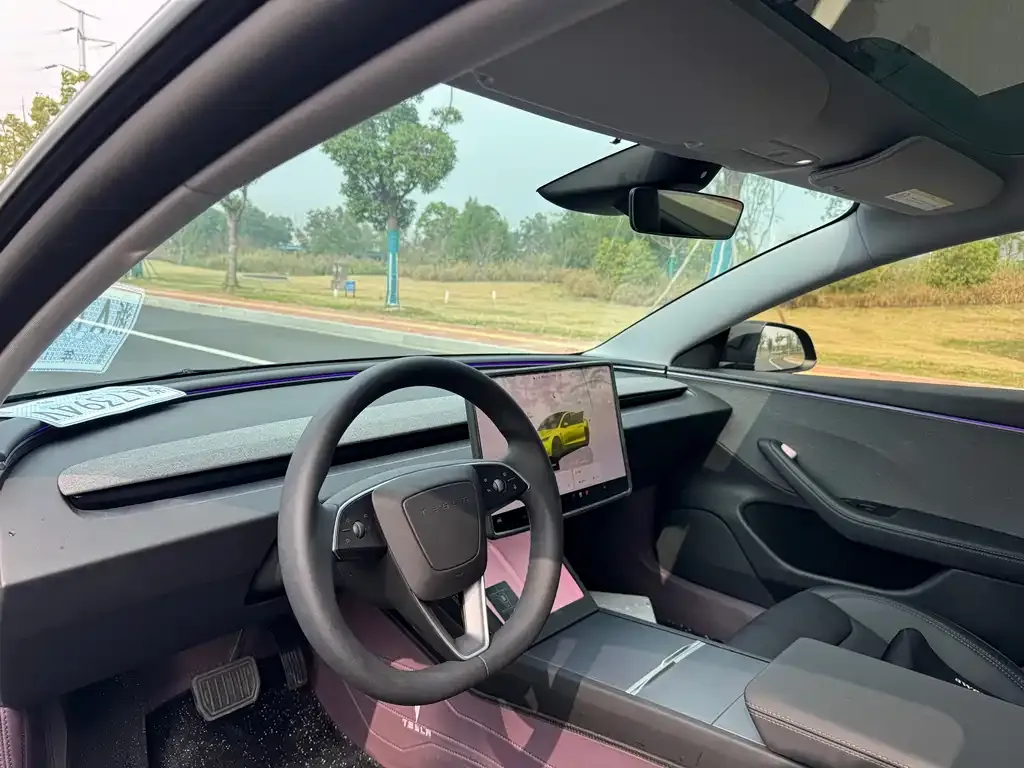 Tesla Model 3 — фото 6