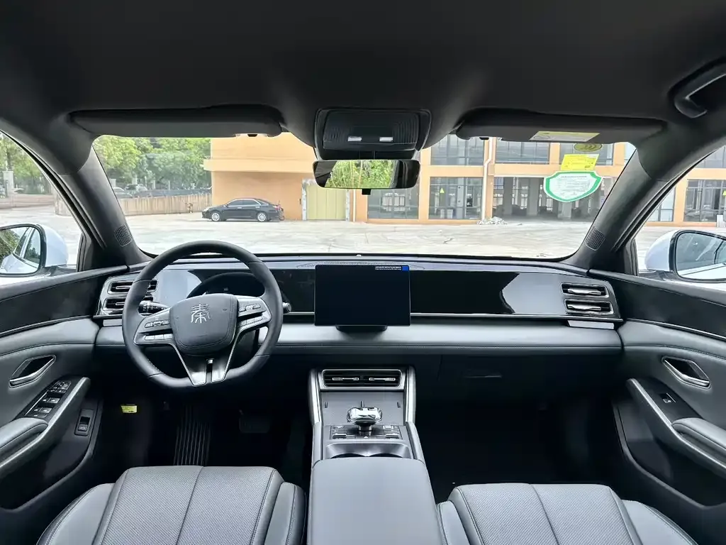 BYD Qin L 2025 из CN, фото 5