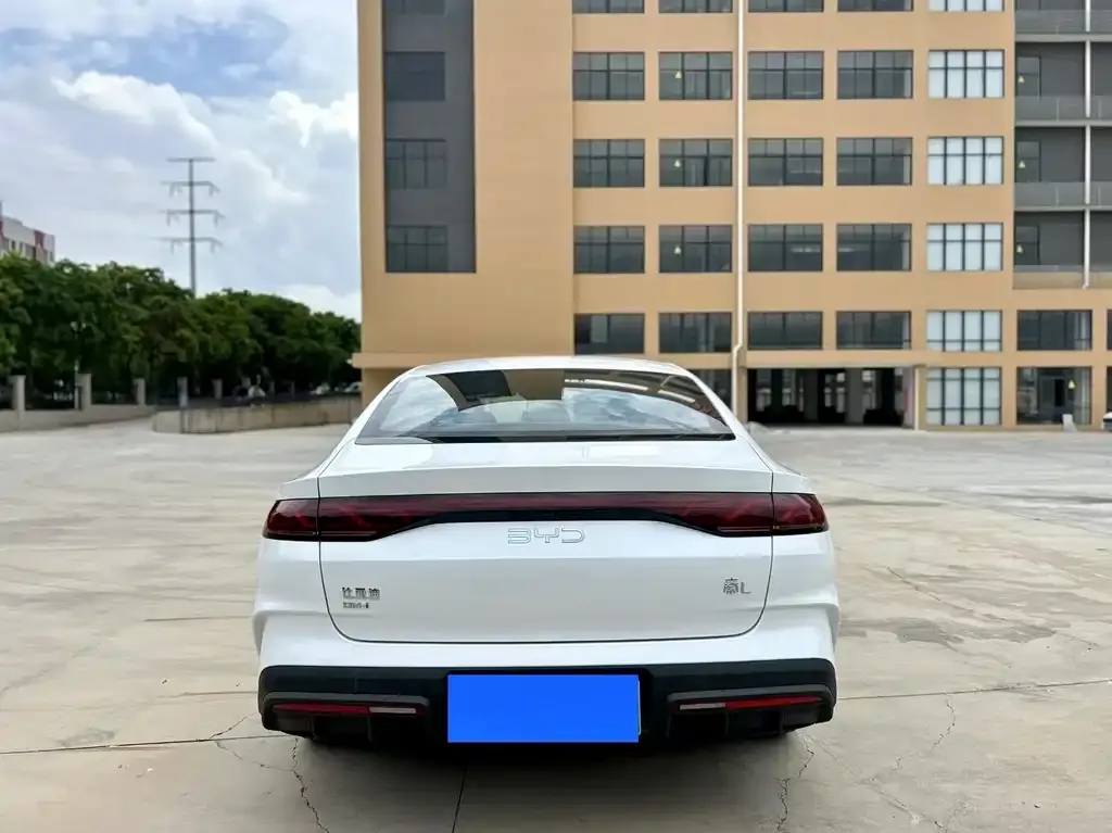 BYD Qin L 2025 из CN, фото 8