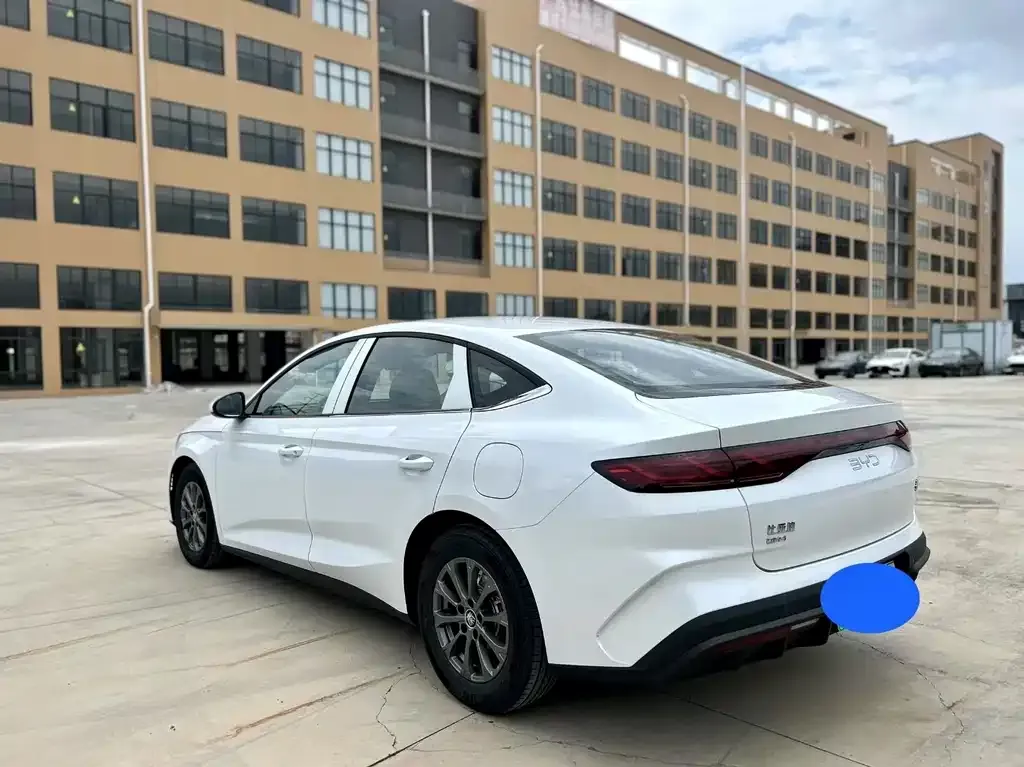 BYD Qin L 2025 из CN, фото 9