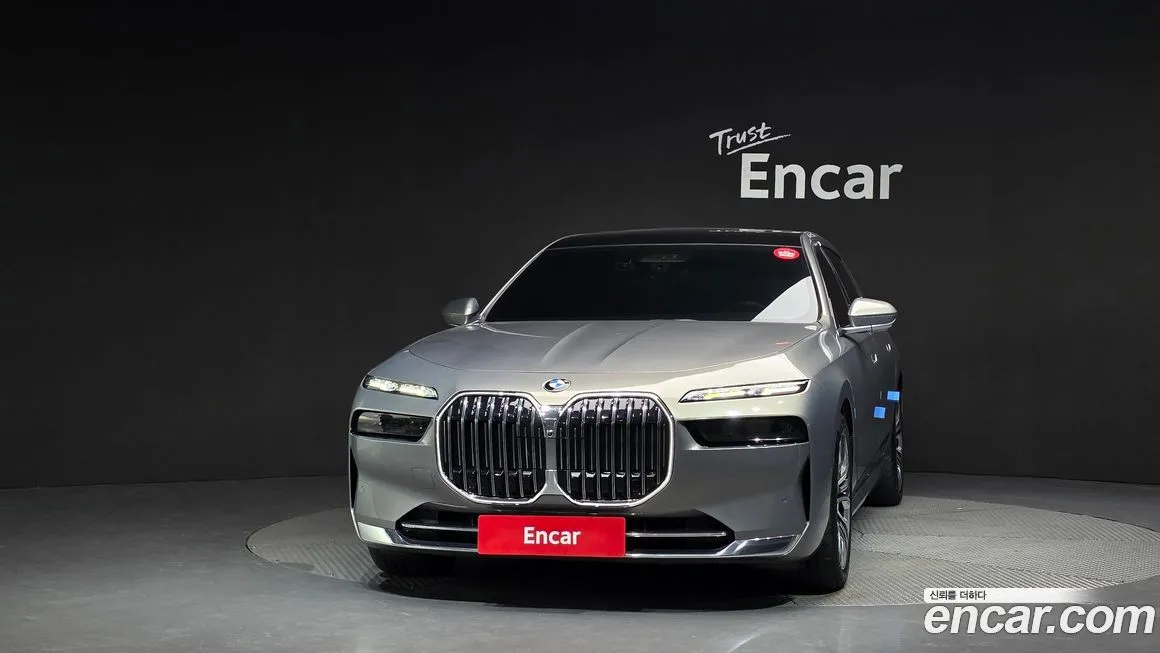BMW 7-Series 2023 из KR, фото 3