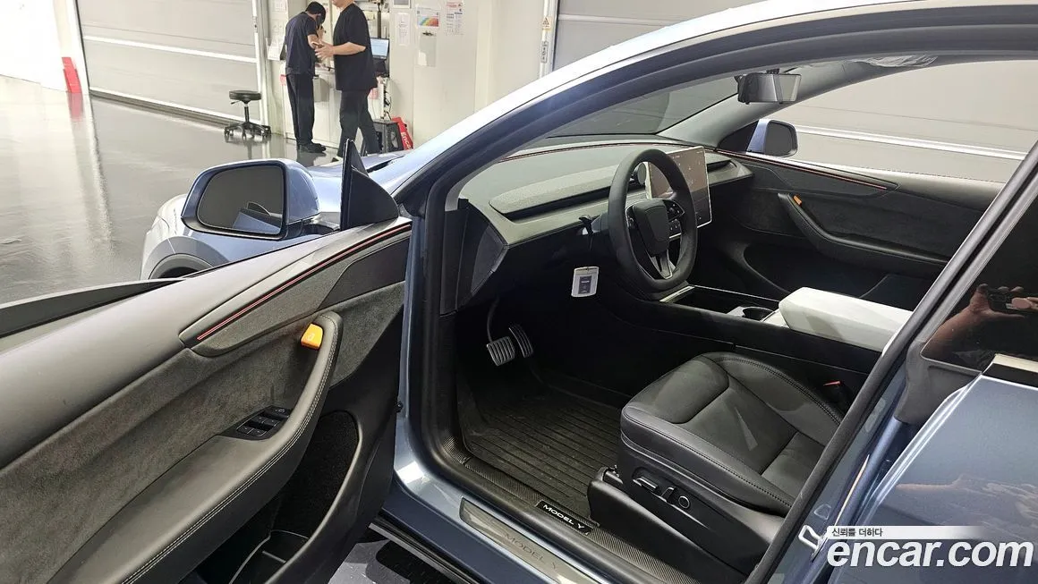 Tesla Model Y 2025 из KR, фото 10