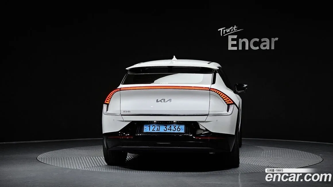 Kia EV6 — фото 4
