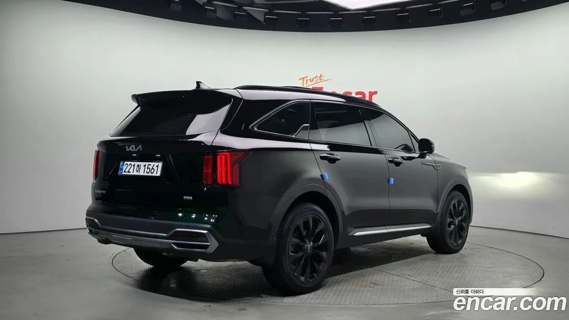 Kia Sorento 2023 из KR, фото 2
