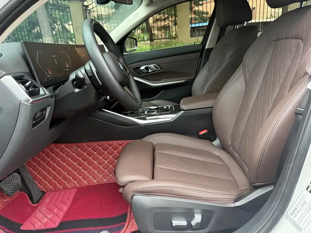 BMW 3 Series 2023 из CN, фото 9