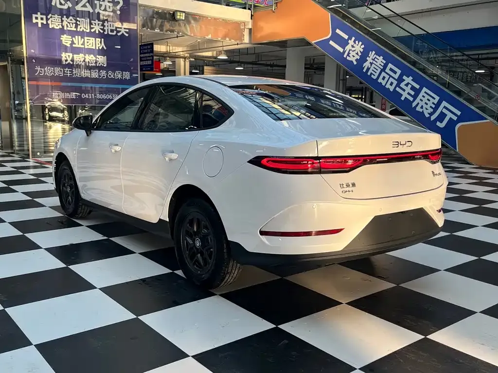 BYD Qin PLUS 2025 из CN, фото 6