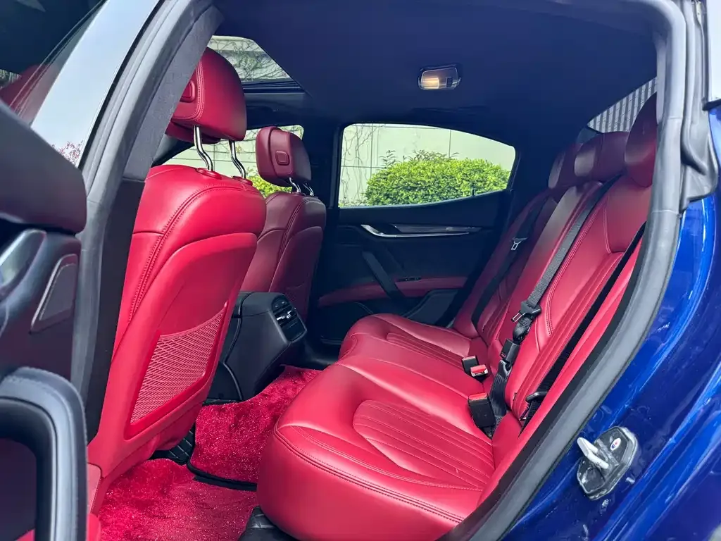 Maserati Ghibli 2021 из CN, фото 10
