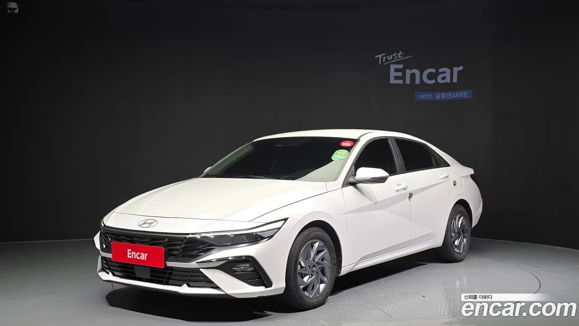 Hyundai AVANTE 2024 из KR, фото 1