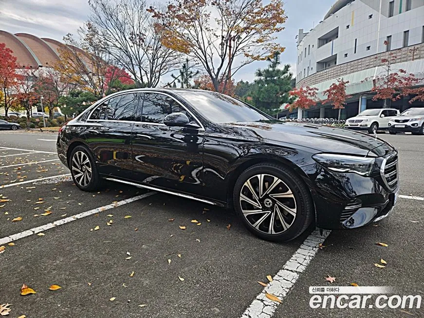 Mercedes-Benz E-Class 2025 из KR, фото 3