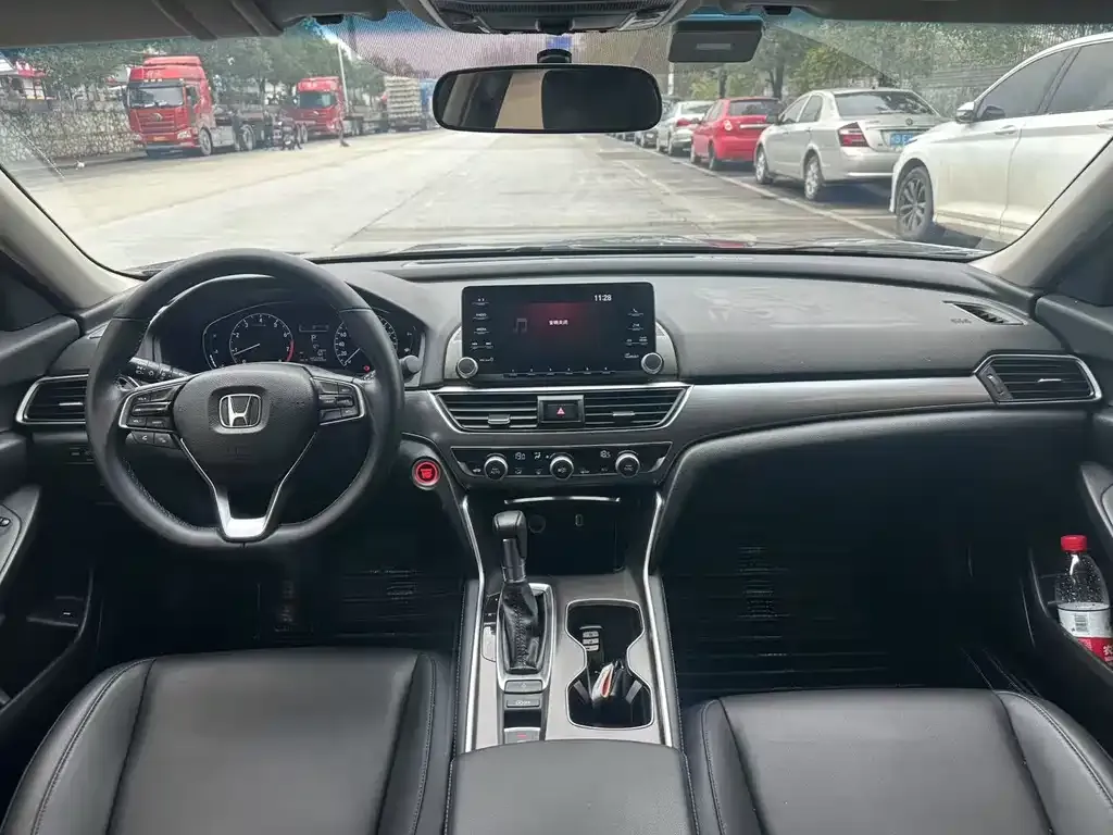 Honda Accord 2021 из CN, фото 5