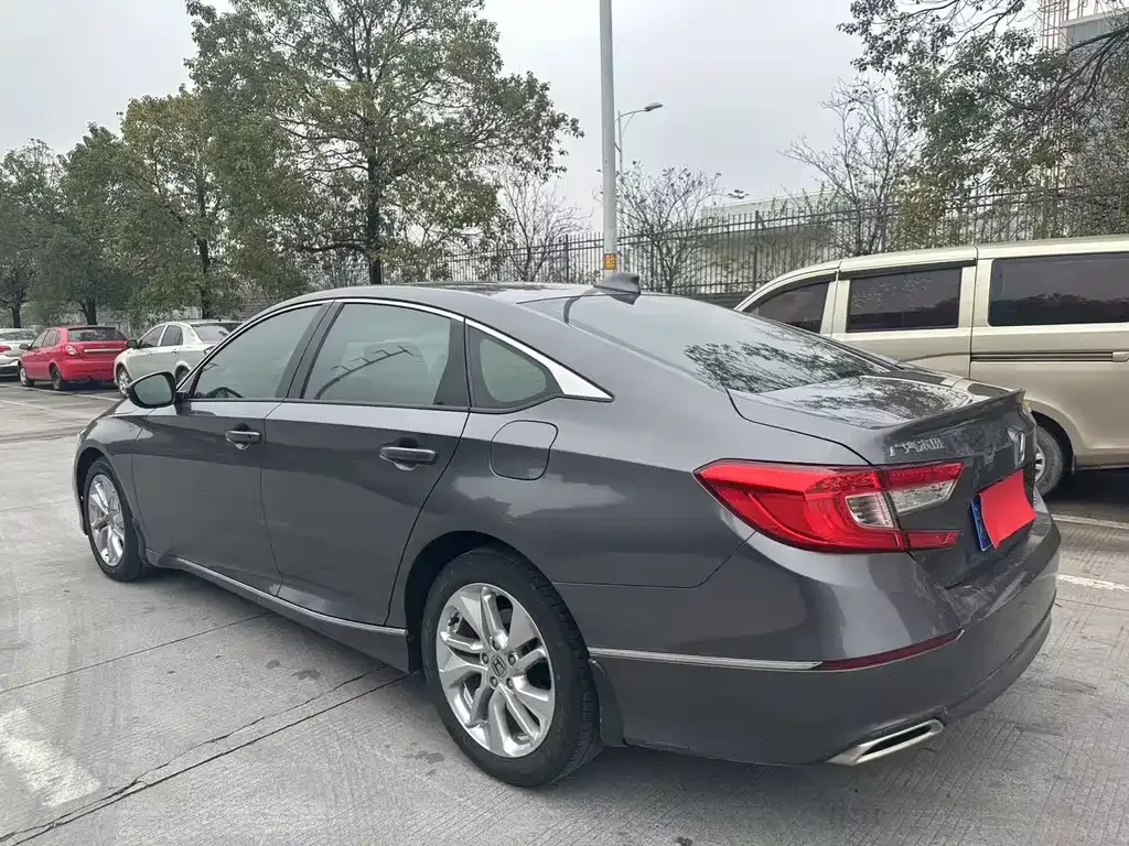 Honda Accord 2021 из CN, фото 7