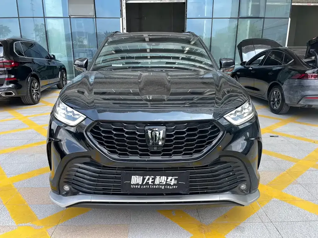 Toyota Crown Kluger 2023 из CN, фото 2