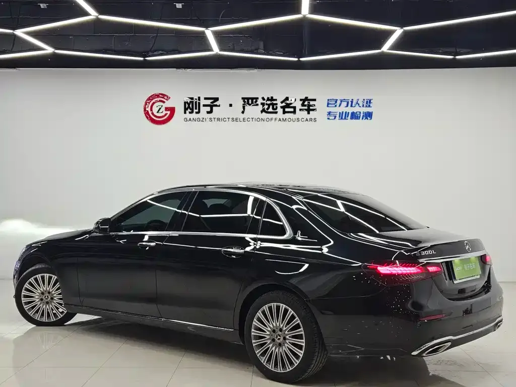 Mercedes-Benz E-Class 2022 из CN, фото 4