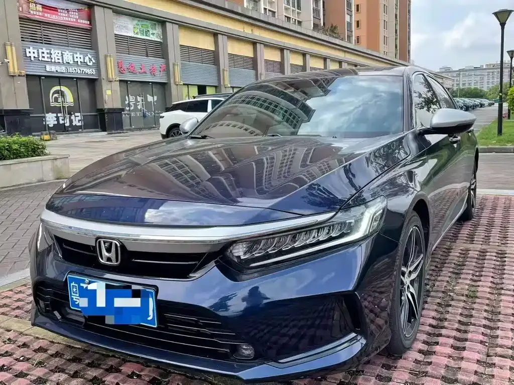 Honda Inspire 2023 из CN, фото 2