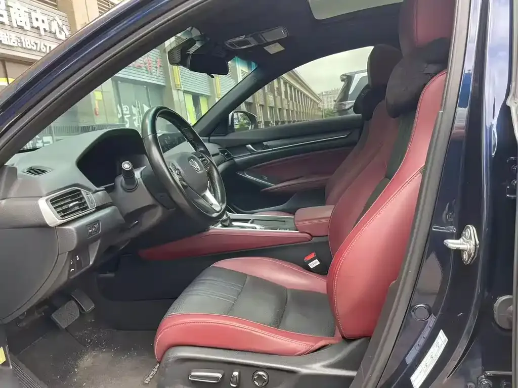 Honda Inspire 2023 из CN, фото 7