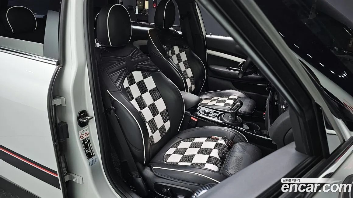 Mini Clubman 2023 из KR, фото 10