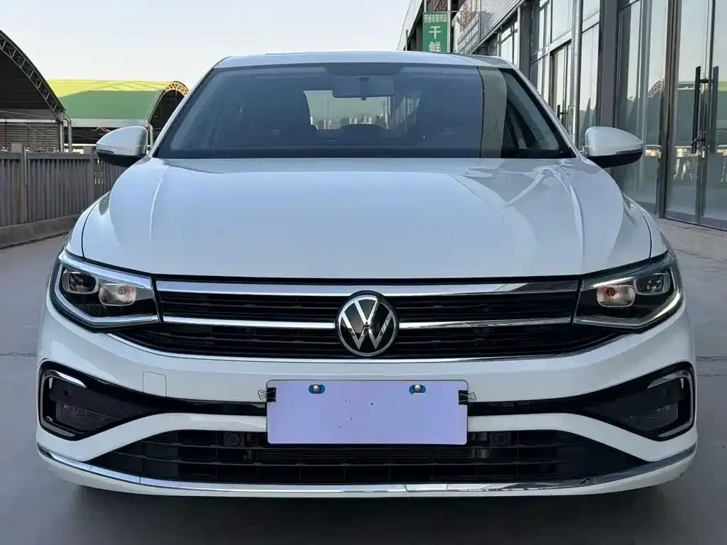 Volkswagen Bora 2023 из CN, фото 2
