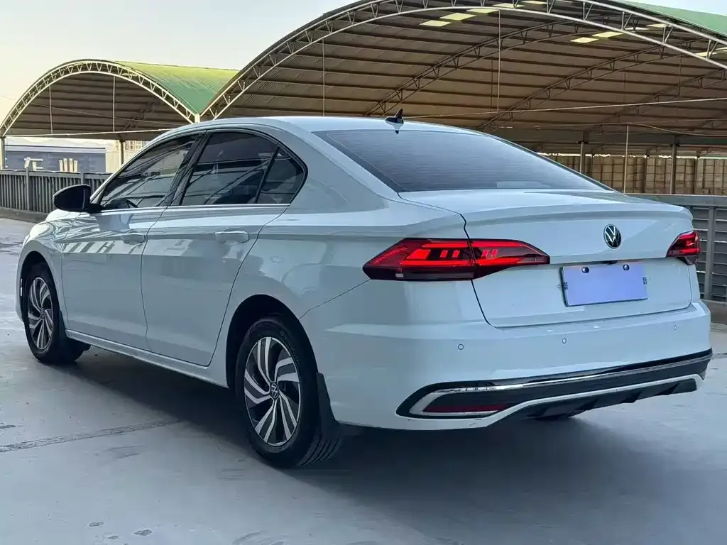 Volkswagen Bora 2023 из CN, фото 4