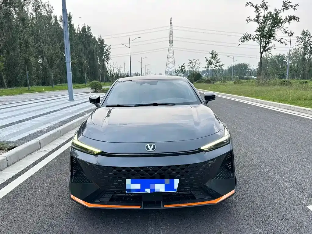 Changan UNI-V 2024 из CN, фото 2