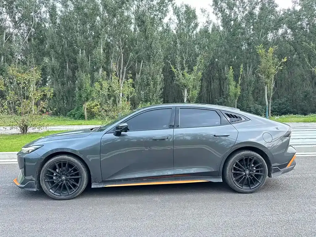 Changan UNI-V 2024 из CN, фото 3