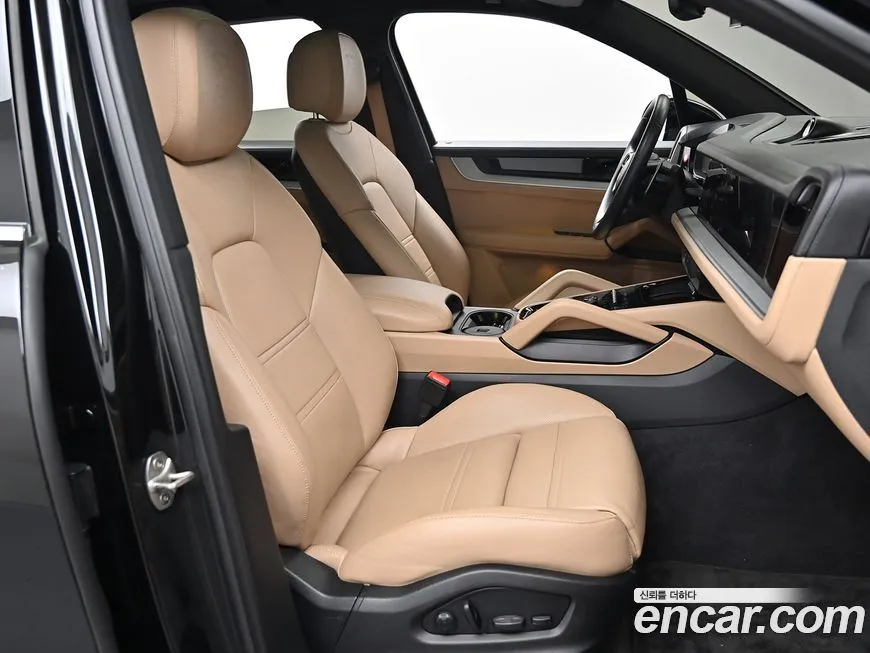 Porsche Cayenne 2024 из KR, фото 10