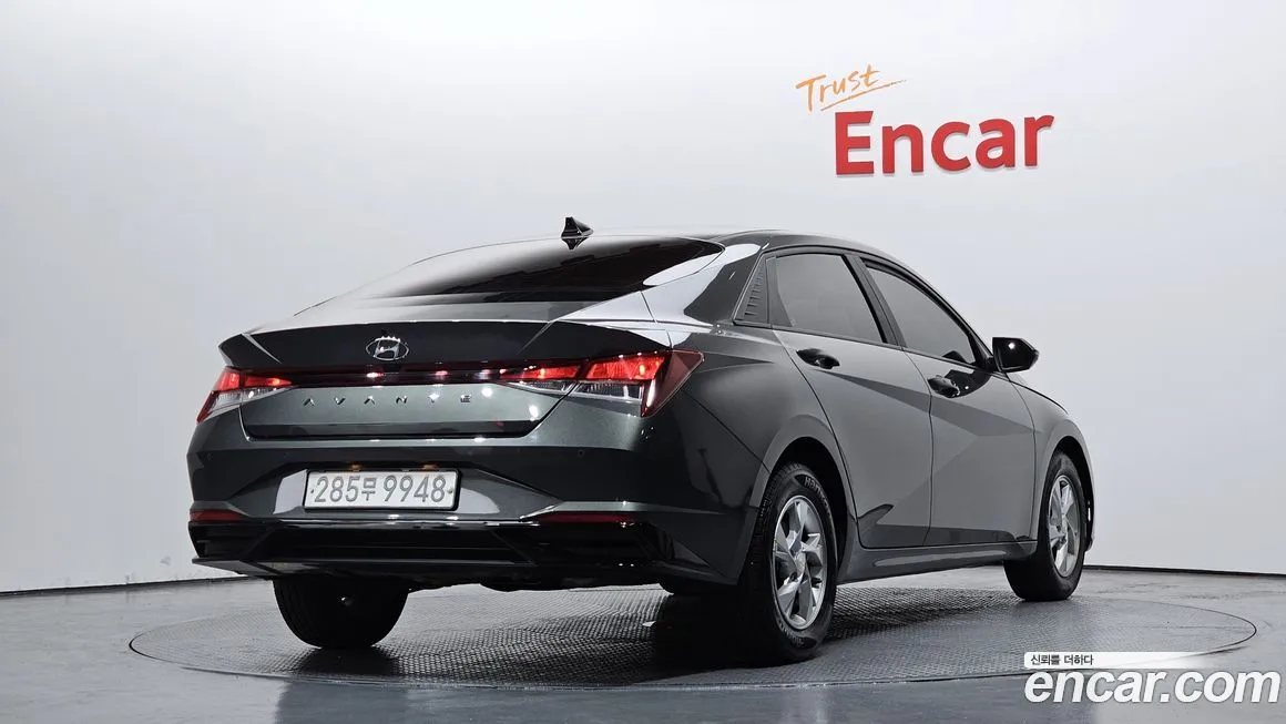Hyundai AVANTE — фото 2