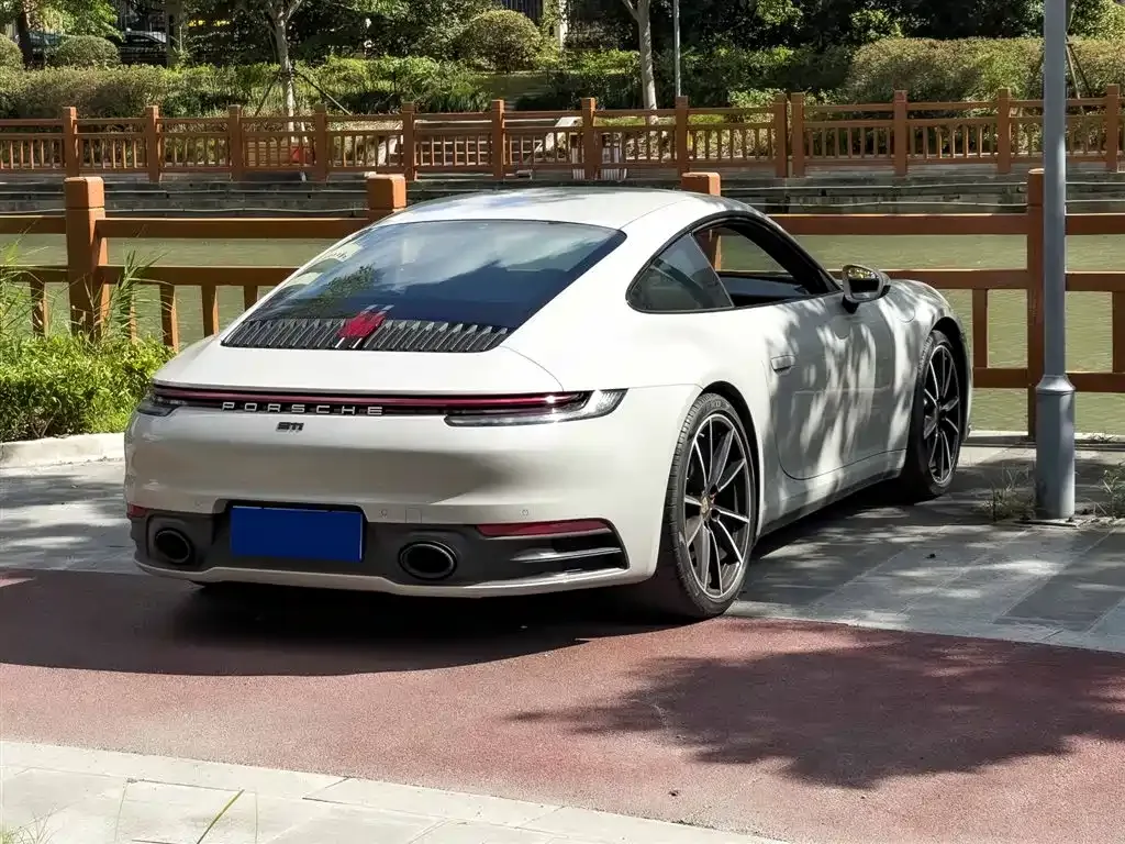 Porsche 911 2023 из CN, фото 5
