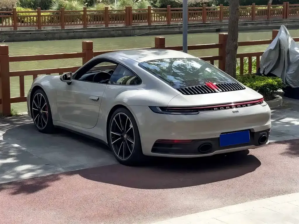 Porsche 911 2023 из CN, фото 7