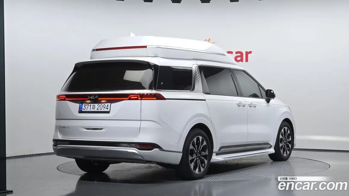 Kia Carnival — фото 2
