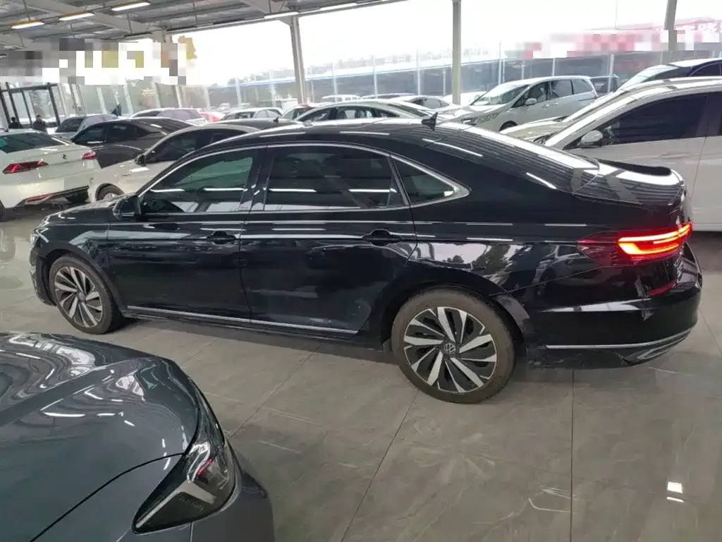 Volkswagen Passat 2022 из CN, фото 5