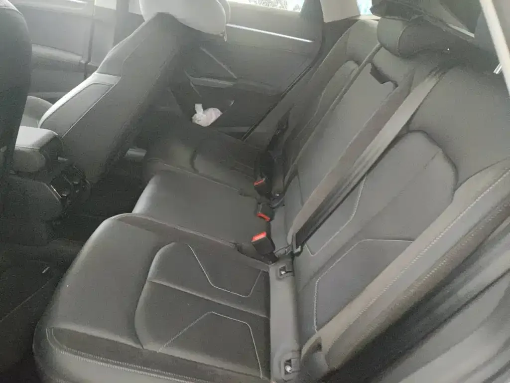 Audi Q3 Sportback 2023 из CN, фото 6