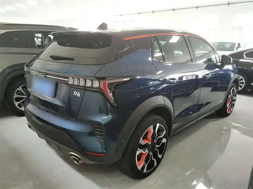 Lynk & Co 06 2022 из CN, фото 5