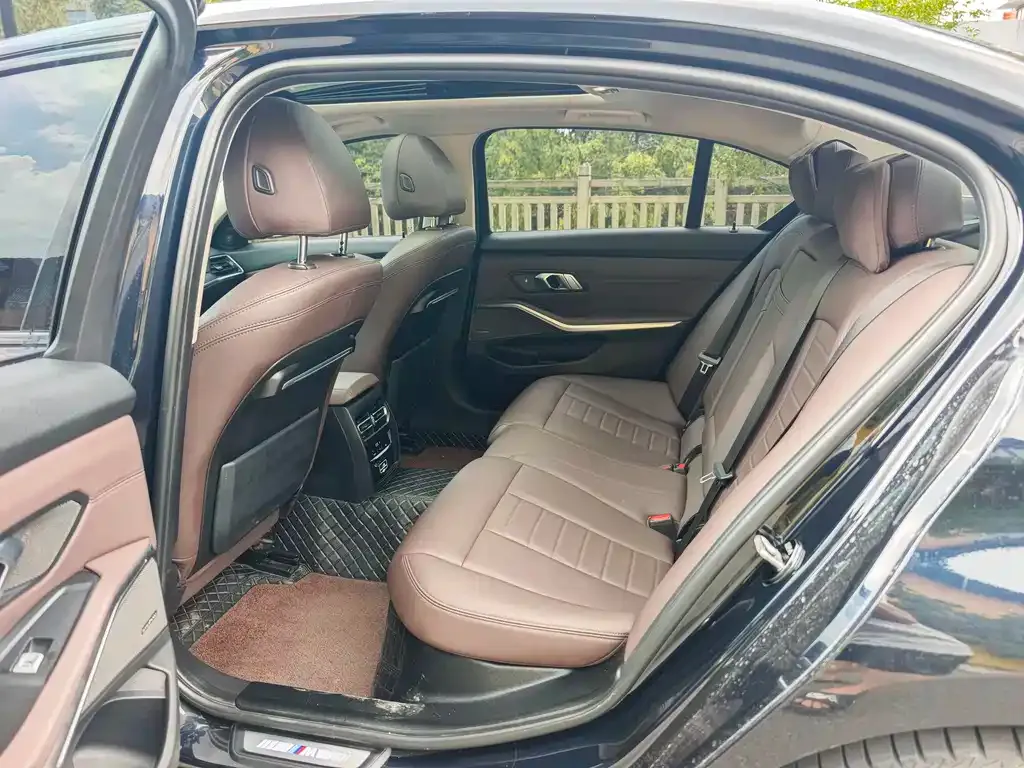 BMW 3 Series 2021 из CN, фото 5