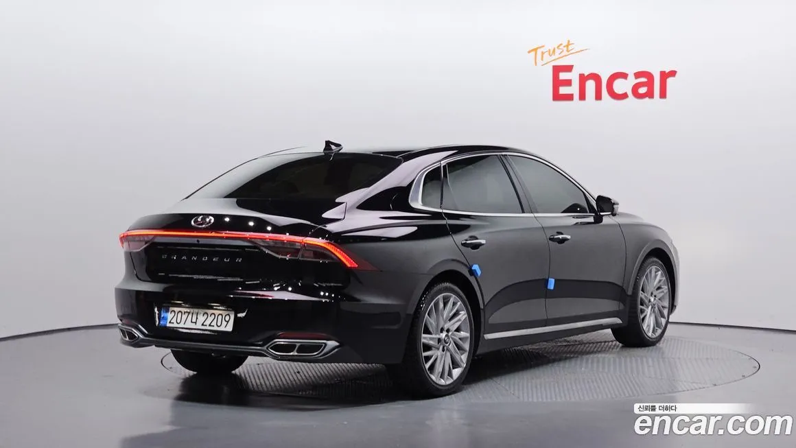 Hyundai Grandeur 2022 из KR, фото 2