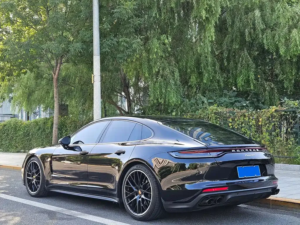 Porsche Panamera 2022 из CN, фото 3