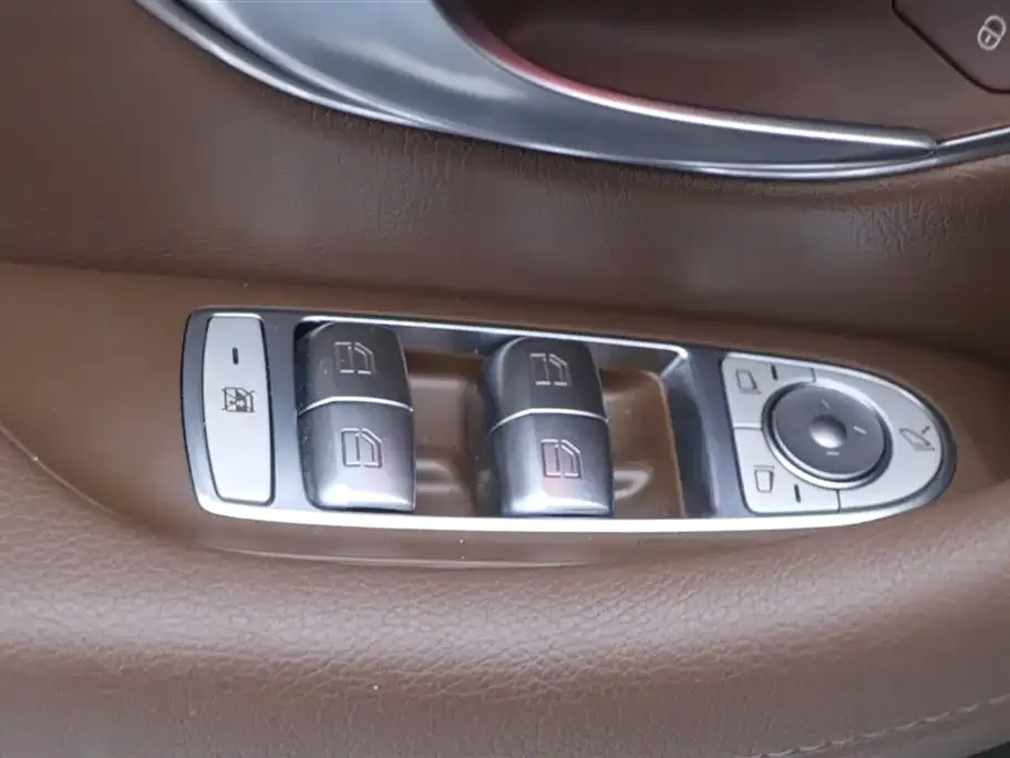 Mercedes-Benz E-Class 2023 из CN, фото 5