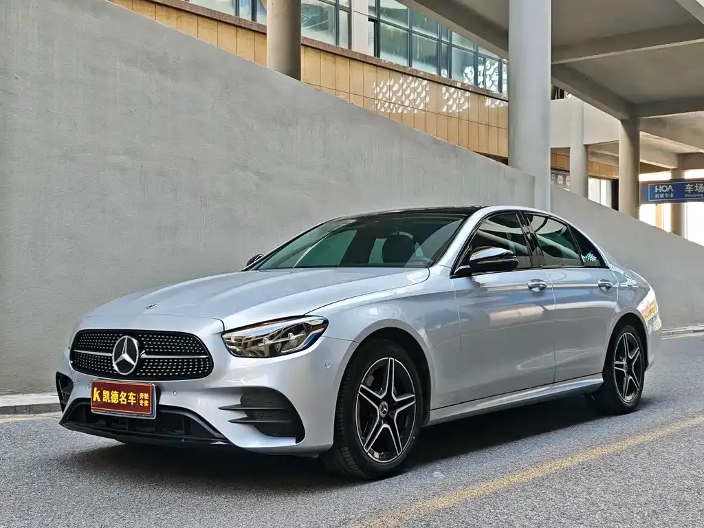 Mercedes-Benz E-Class (Import) — фото 1