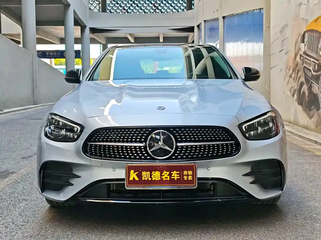 Mercedes-Benz E-Class (Import) — фото 2