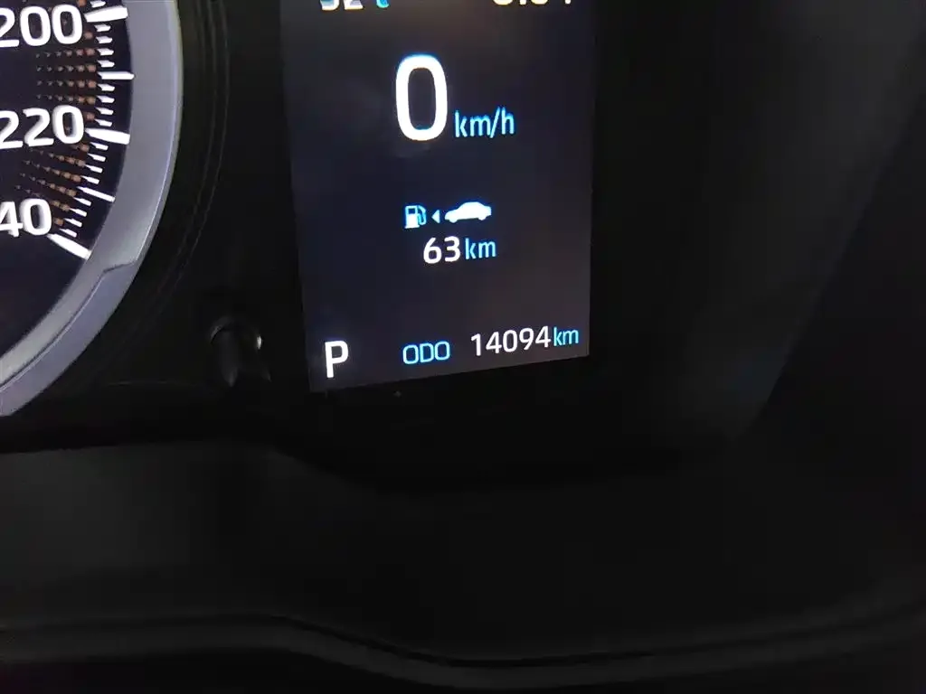 Toyota Corolla 2023 из CN, фото 3