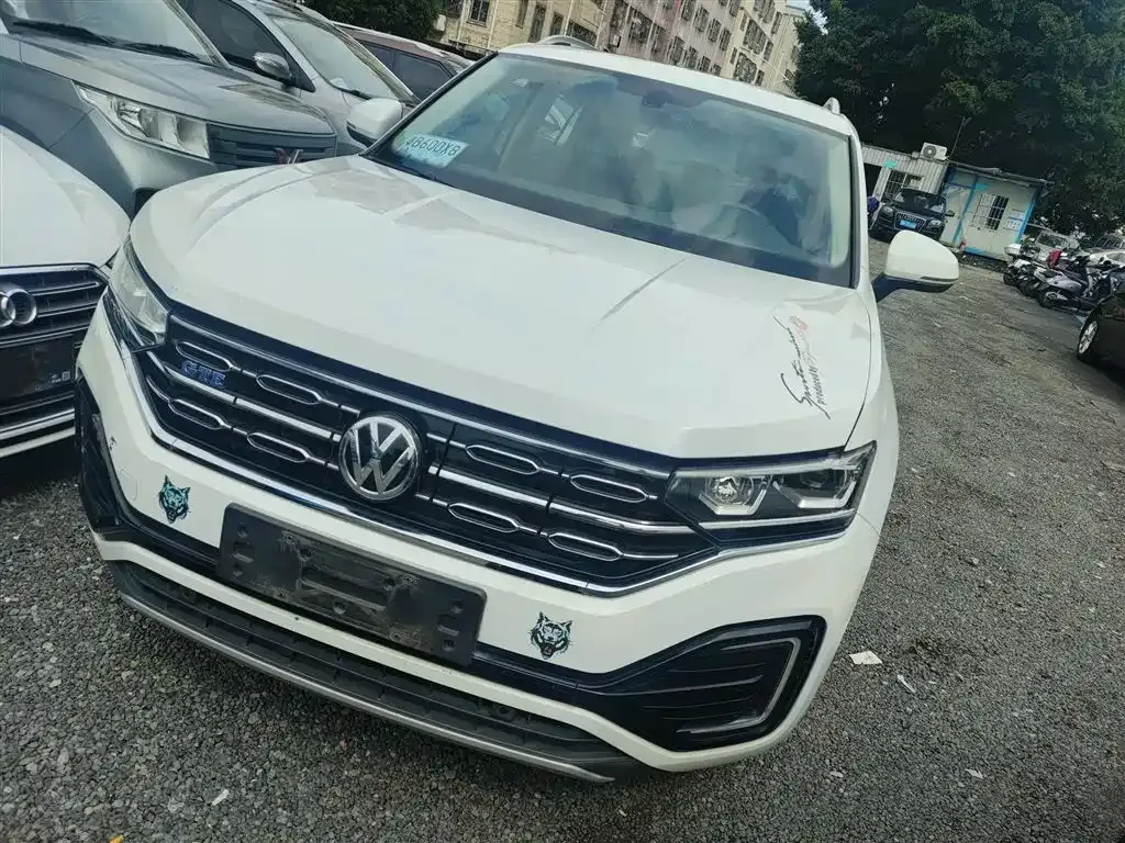 Volkswagen GTE PHEV 2021 из CN, фото 2