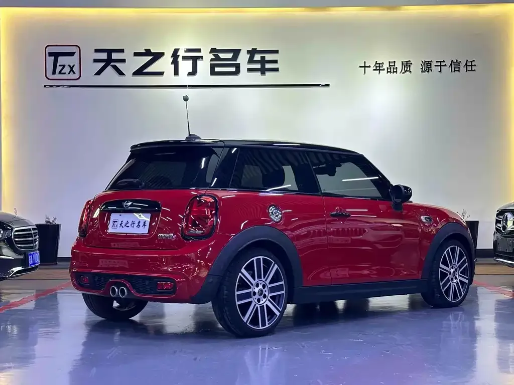 MINI Cooper (3-door) 2021 из CN, фото 4