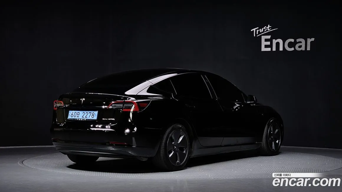 Tesla Model 3 2022 из KR, фото 2