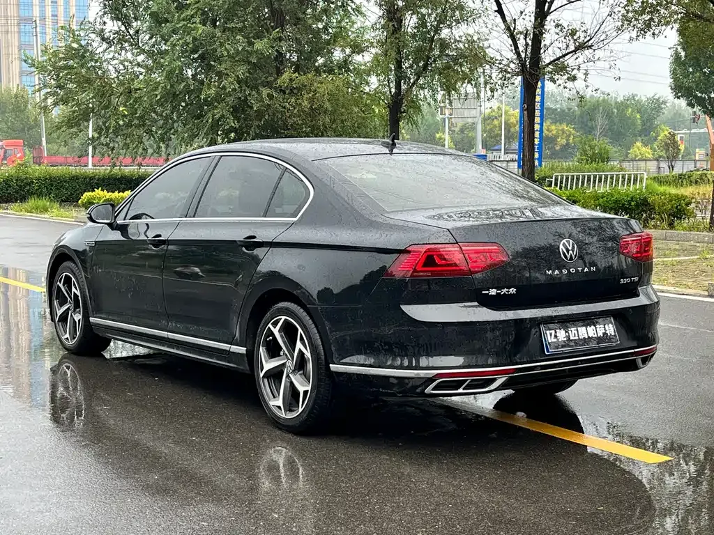 Volkswagen Magotan 2024 из CN, фото 5