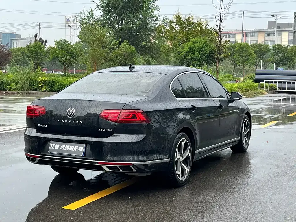 Volkswagen Magotan 2024 из CN, фото 7