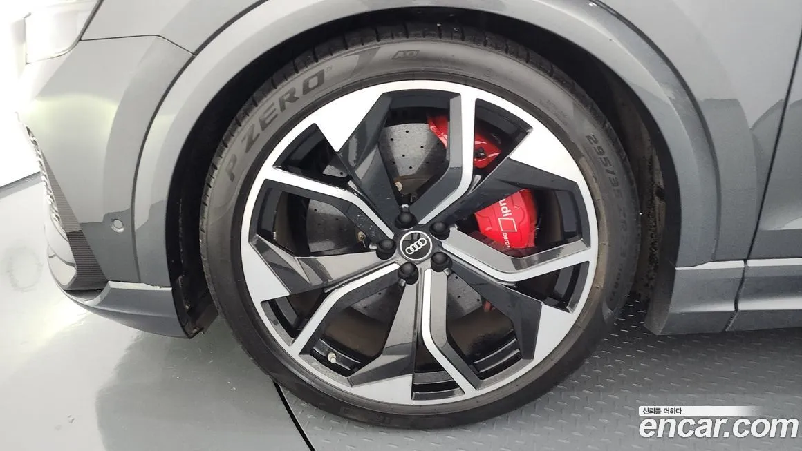 Audi RSQ8 2021 из KR, фото 5